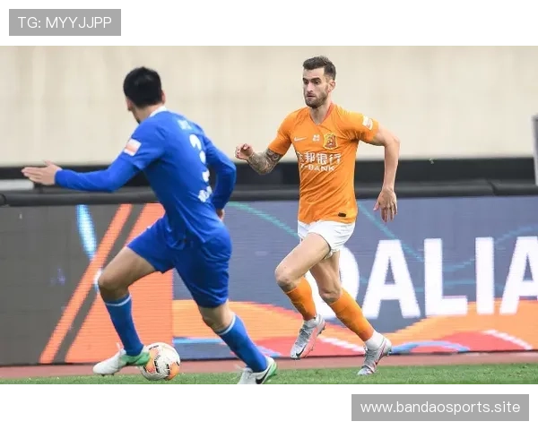 国脚伤病困扰主力前锋重拳出击国门接连拉胯表现堪忧 国脚伤病困扰主力前锋重拳出击国门接连拉胯表现堪忧